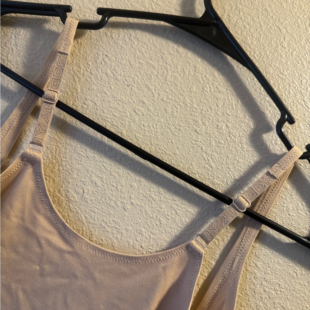 DKNY Women's Cream Camisole Top - Picture 3 of 4
